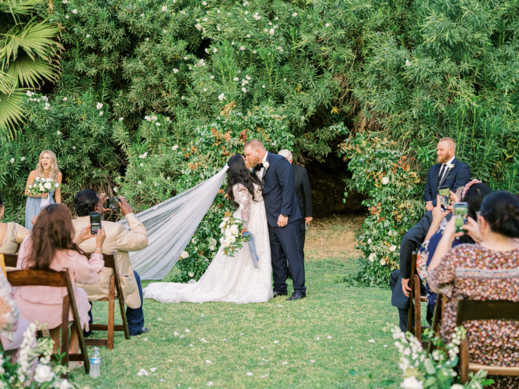 How to Choose Your Destination Wedding Photographer